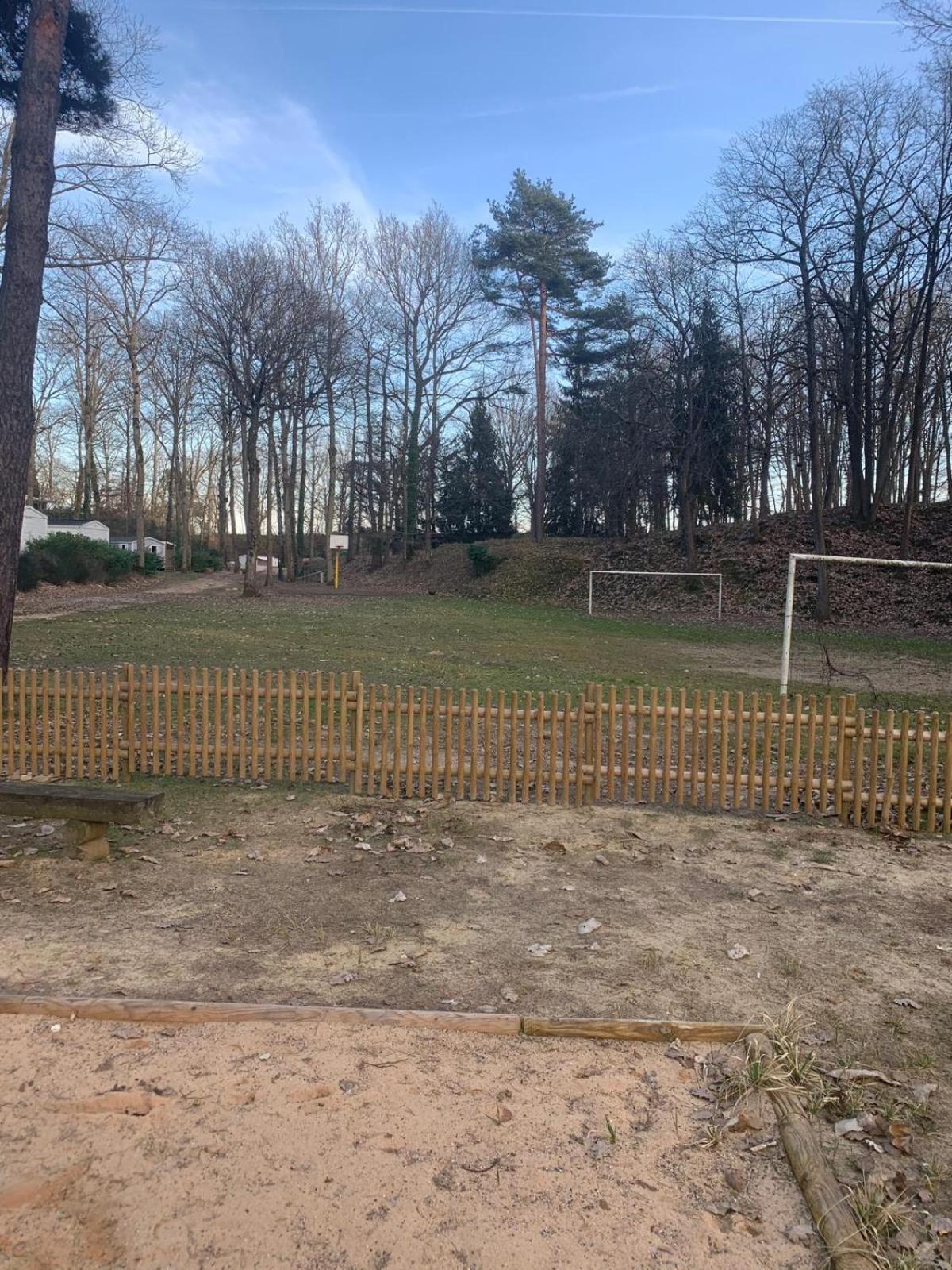 Location Mobil-Home Le Parc Des Roches Saint-Cheron Room photo
